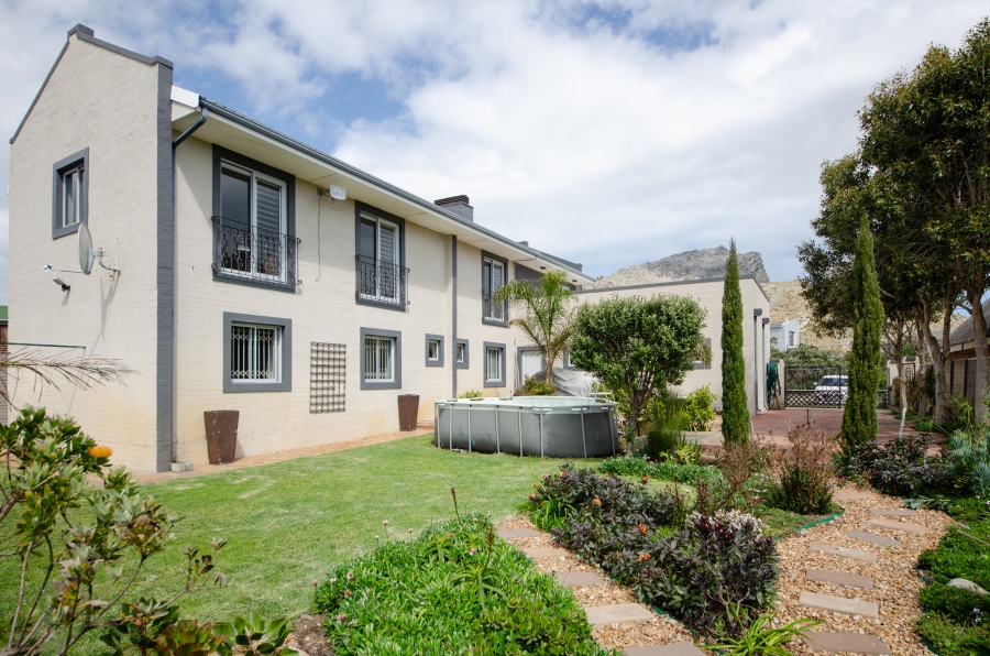 3 Bedroom Property for Sale in Pringle Bay Western Cape